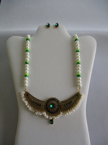 Pearls Green Glass Beads Gold Green Metal Bib Necklace Earrings Set (NE544)