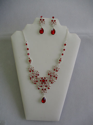 Silver Red Metal Bib Necklace Earrings Set (NE548)
