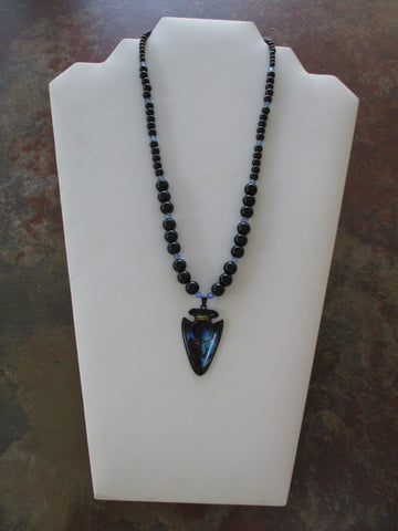Black, Blue Glass Beads Wolf Arrow Head Pendant Necklace (N1516)