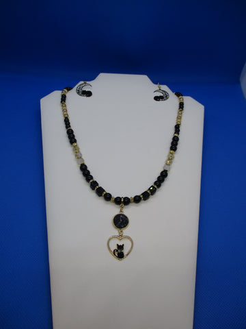 Black White Beads, Gold Spacer Beads, Black Cat Pendant Necklace Earrings Set (NE558)
