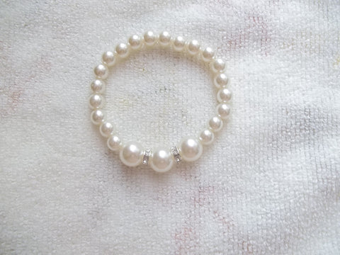 White Pearl Bling Stretchy Bracelet (B453)
