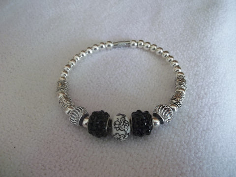Silver Black Beads Bangle Bracelet (B508)