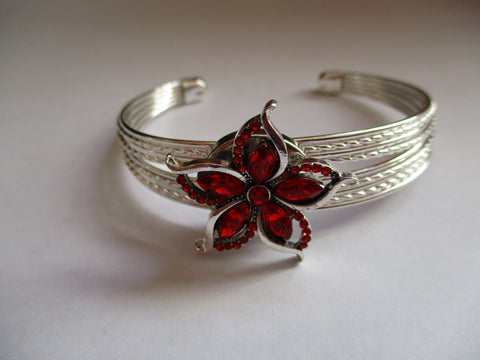 Silver Cuff Red Star Bling Snap Button Bracelet (B539)