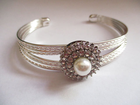 Silver Cuff Diamond Bling Pearl Bracelet (B540)