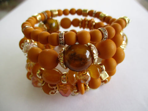 Orange Glass Beads Gold Spacer Beads Gold Bead Caps Memory Wire Bracelet (B580)