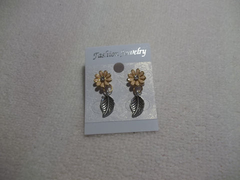 Flower Silver Leaf Stud Earrings (E916)