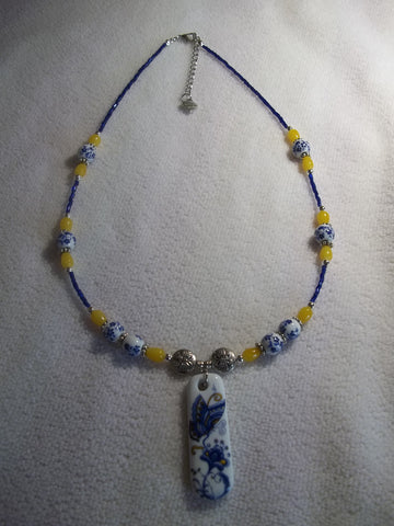 Ceramic Blue Butterfly Pendant Glass Bead Necklace (N1003)