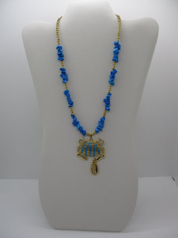 Gold Beads Blue Rock Chips Gold Blue Crab with Shell Pendant Necklace (N1326)