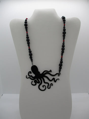 Black Red Glass Beads Black Octopus Pendant Necklace (N1331)