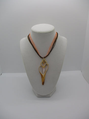 Brown Cord Ribbon Shell Pendant Choker Necklace (N1336)
