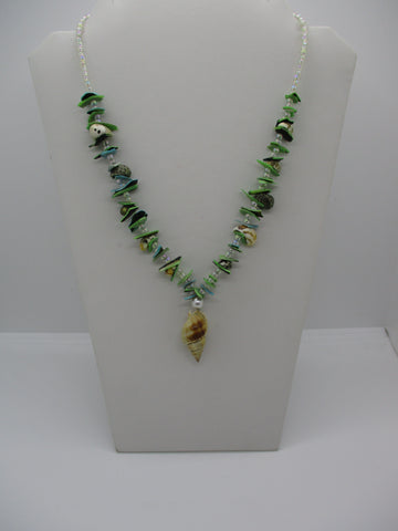 Beads Blue Green Shell Chips  Shells Pearl Shell Pendant Necklace (N1337)