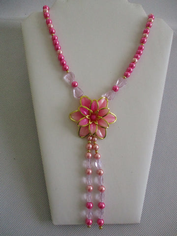 Pink Gold Glass Pearls Pink Gold Acrylic Flower Pendant Necklace (N1473)