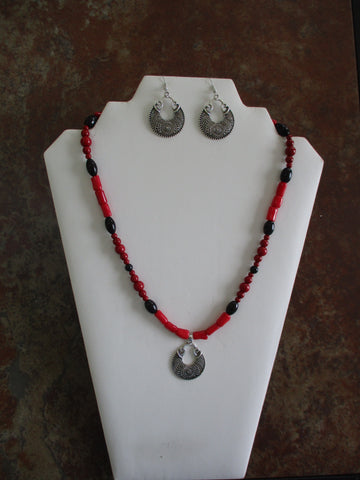 Red Coral Black Glass Beads Silver Pendant Necklace Earrings Set (NE525)